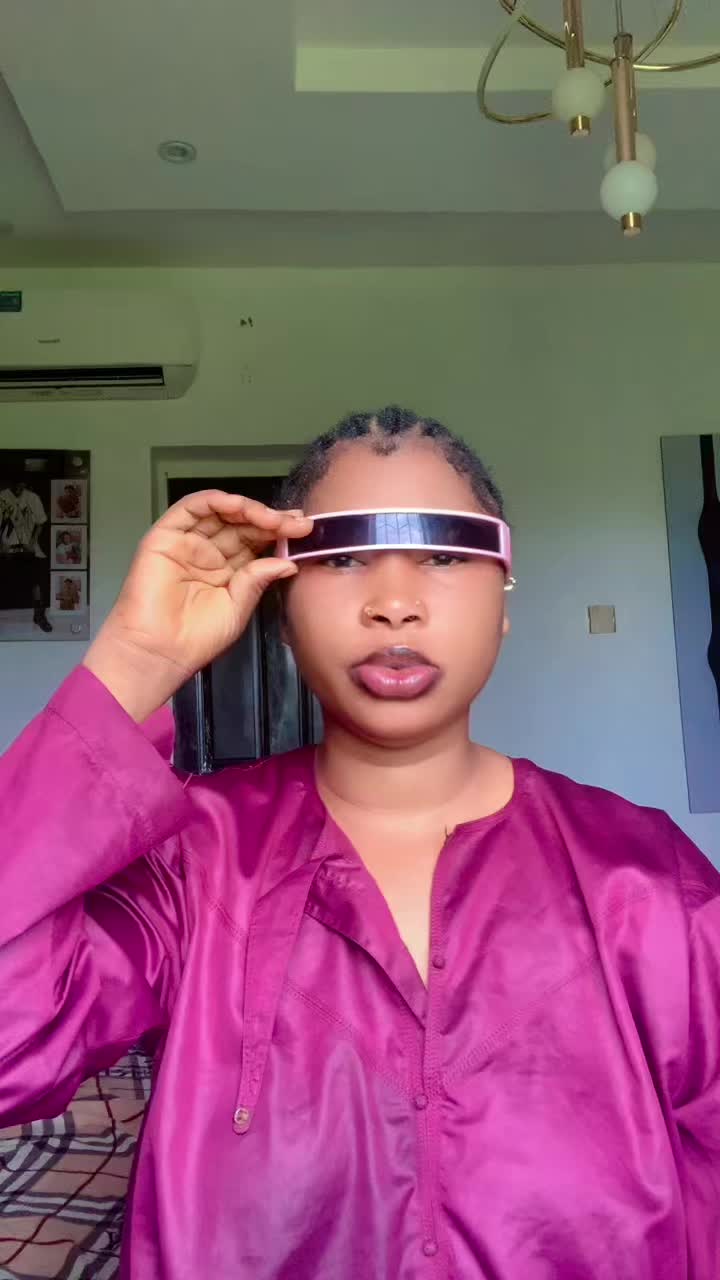 @Iremide_wears
