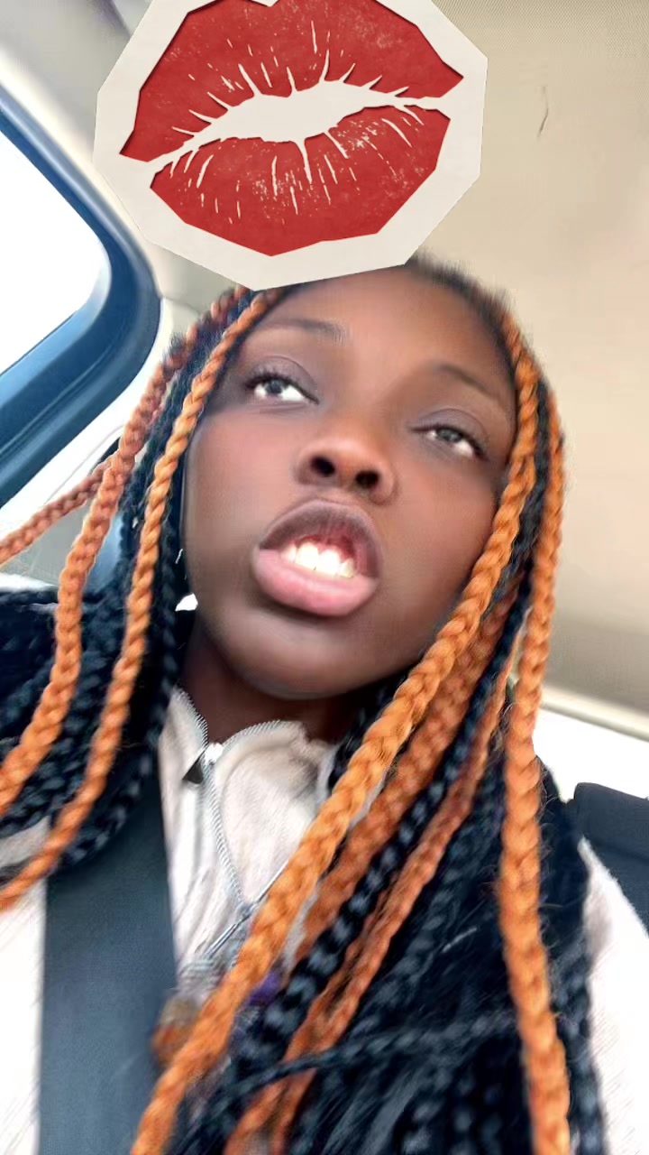 @_.TherealGoddess.K