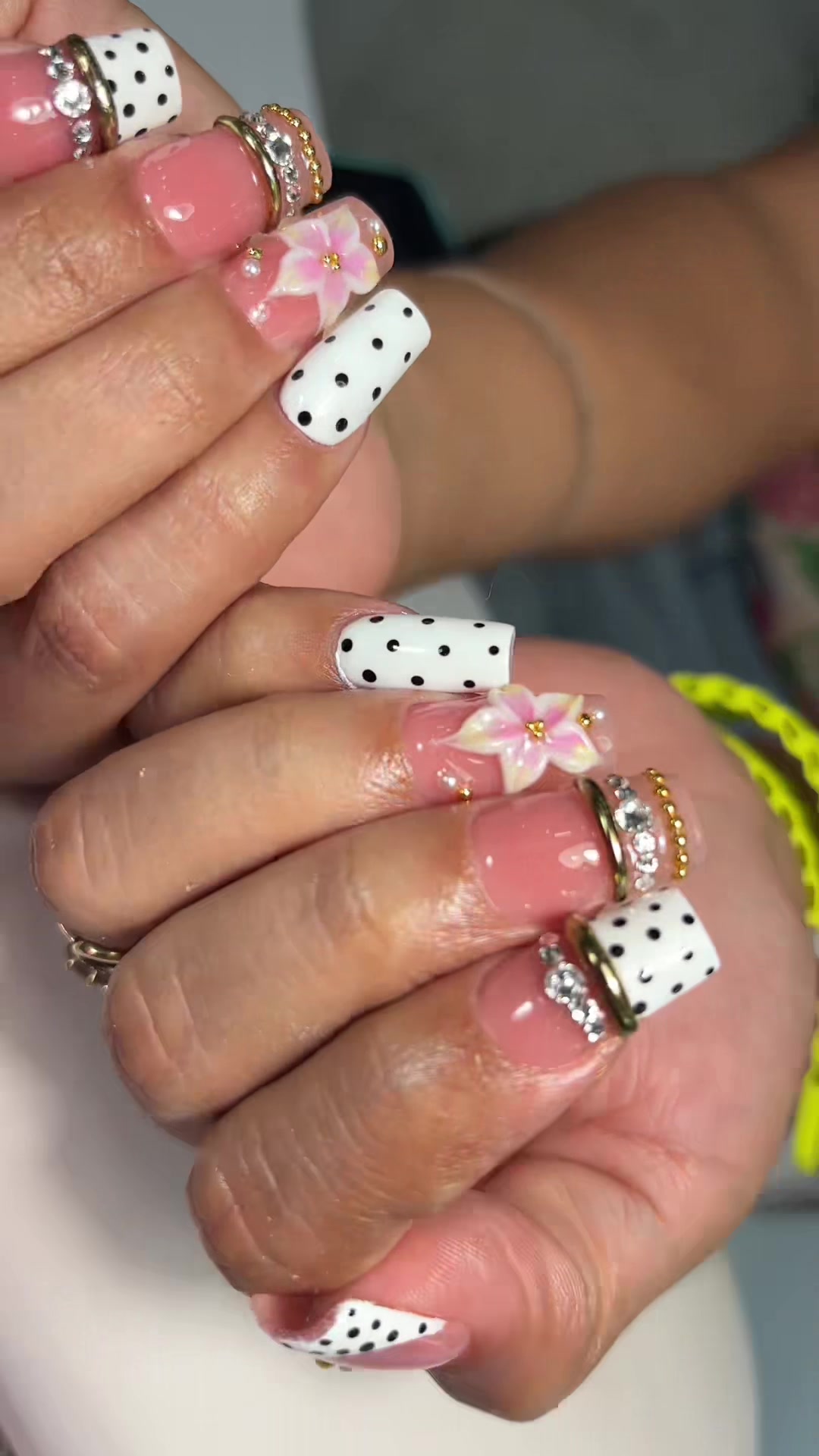 @bellaluengo.nails1