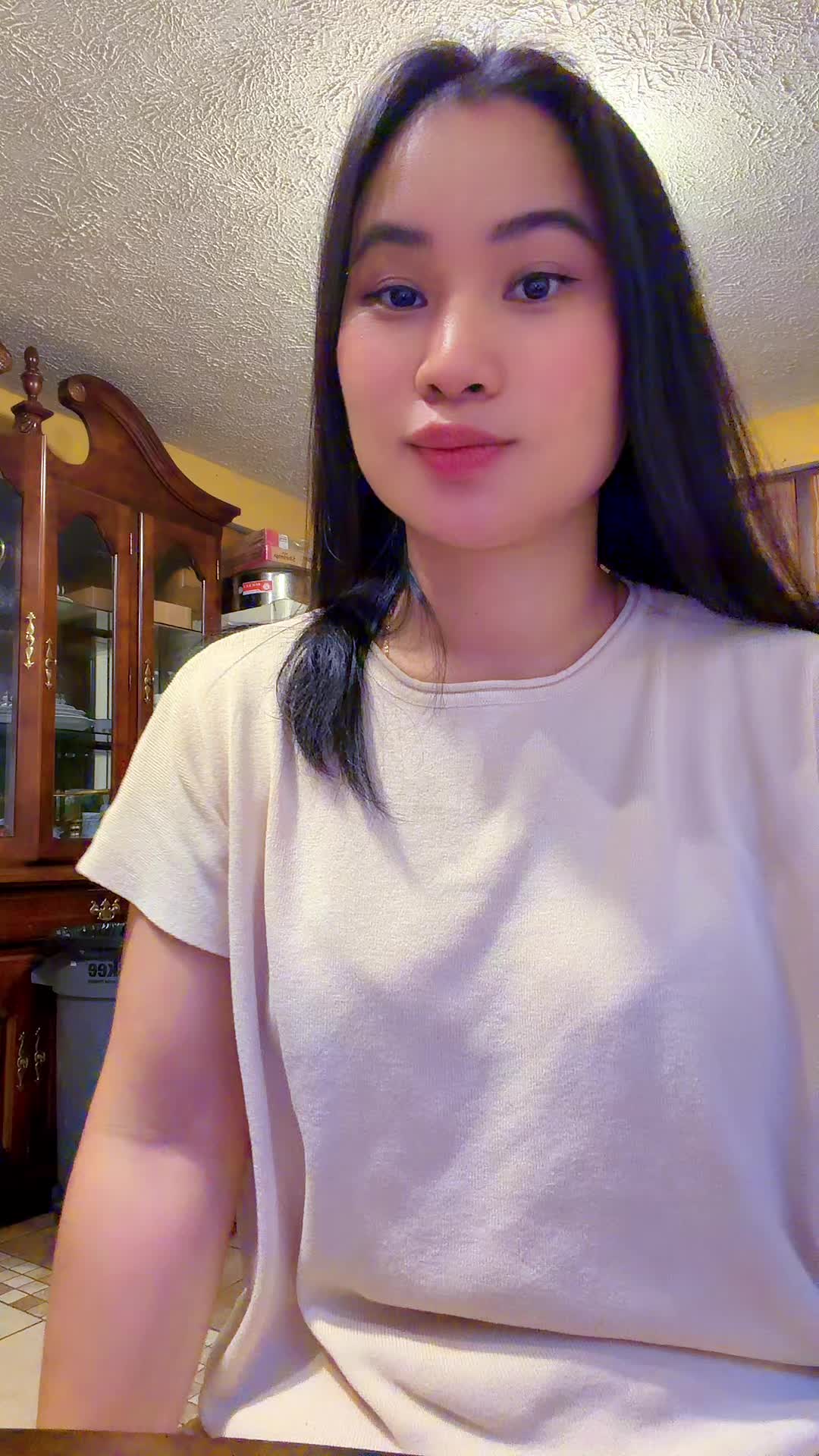 @မမနန်း