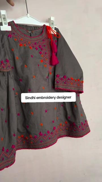 @Sindhi Embroidery Designer