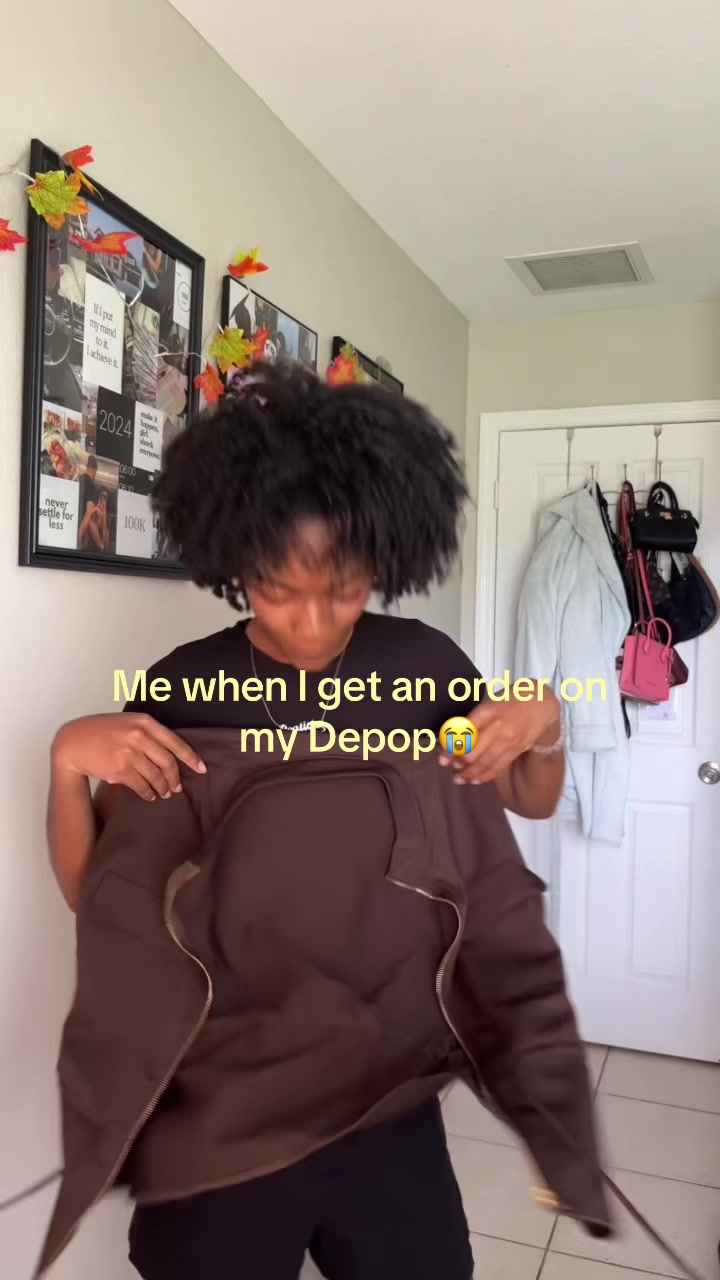 @LeaticiaM