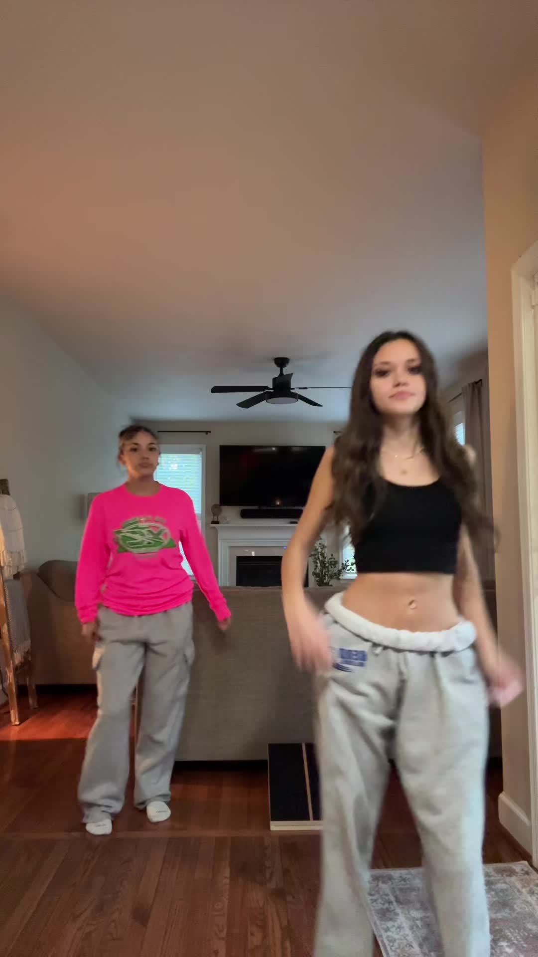 @mariahleialohaa