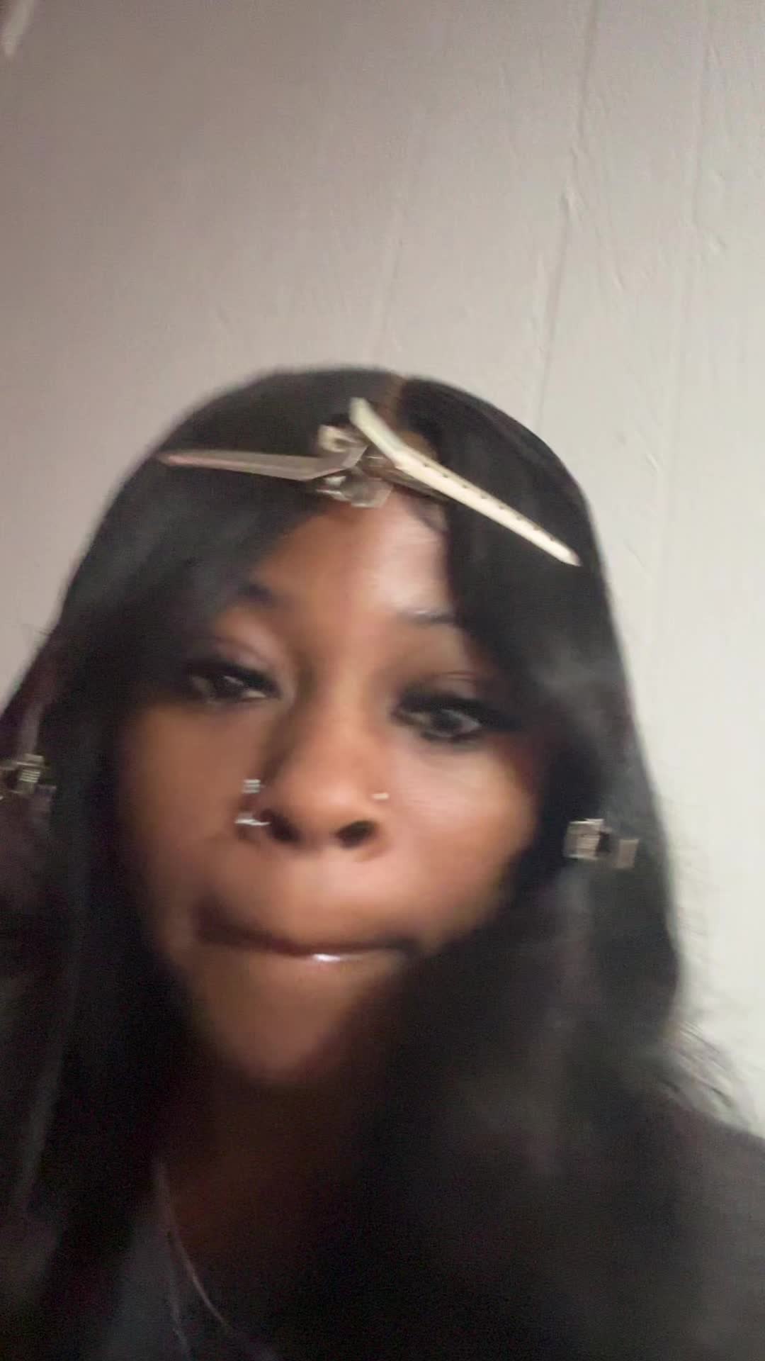 @️