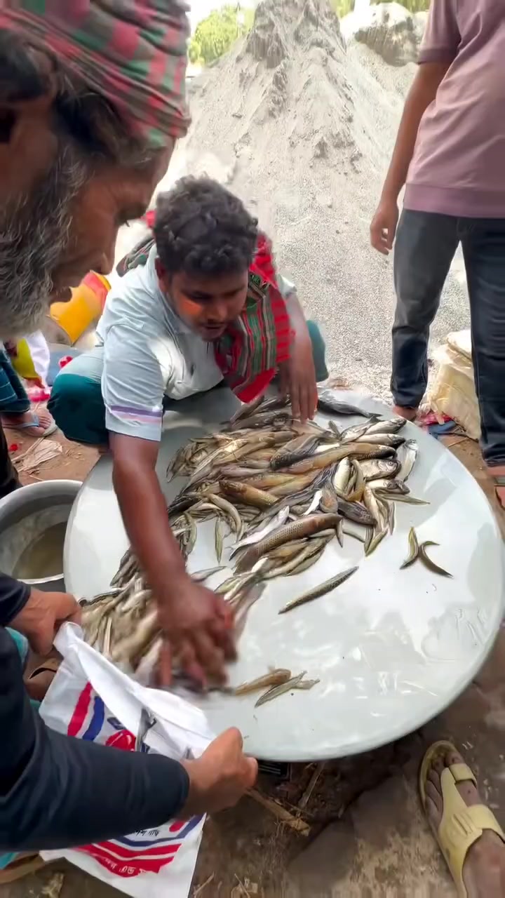 @🤲হে আল্লাহ তুমি রহম করে🤲
