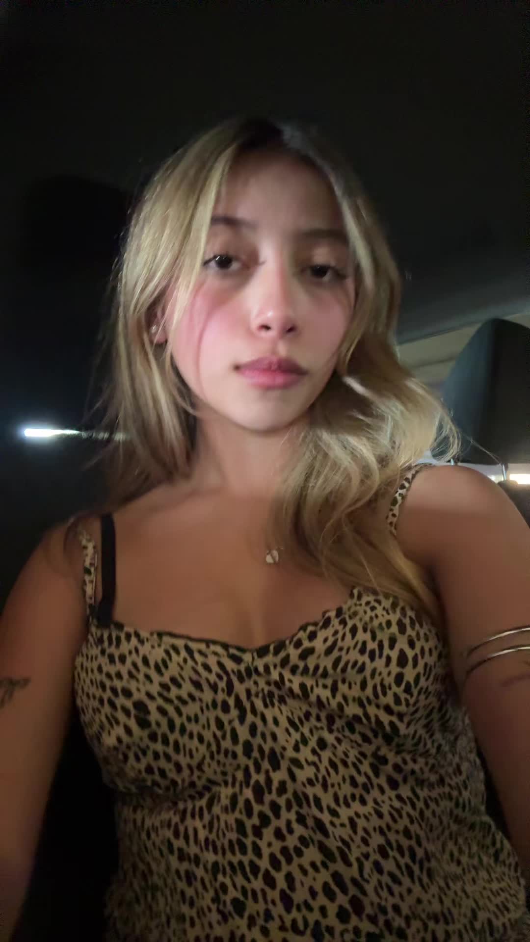 @M🗝️