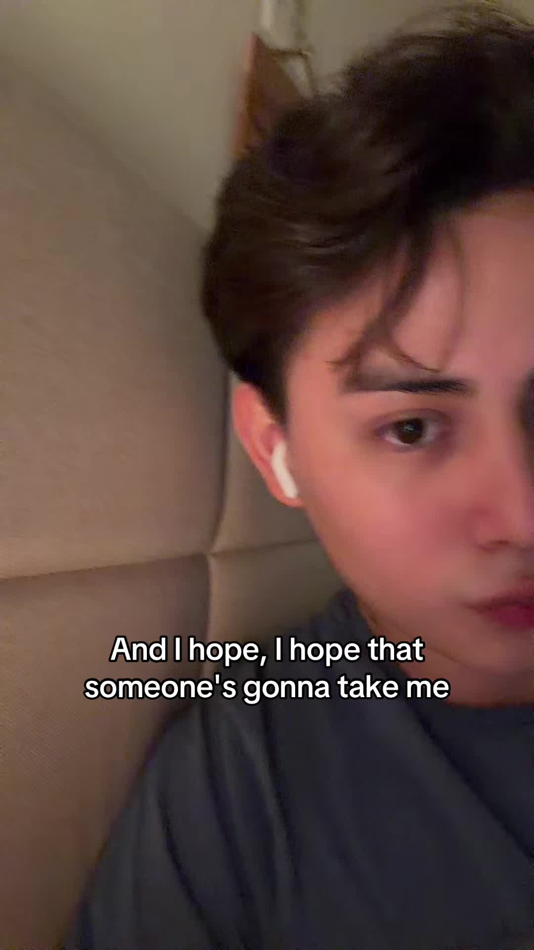 @Juni 🦦