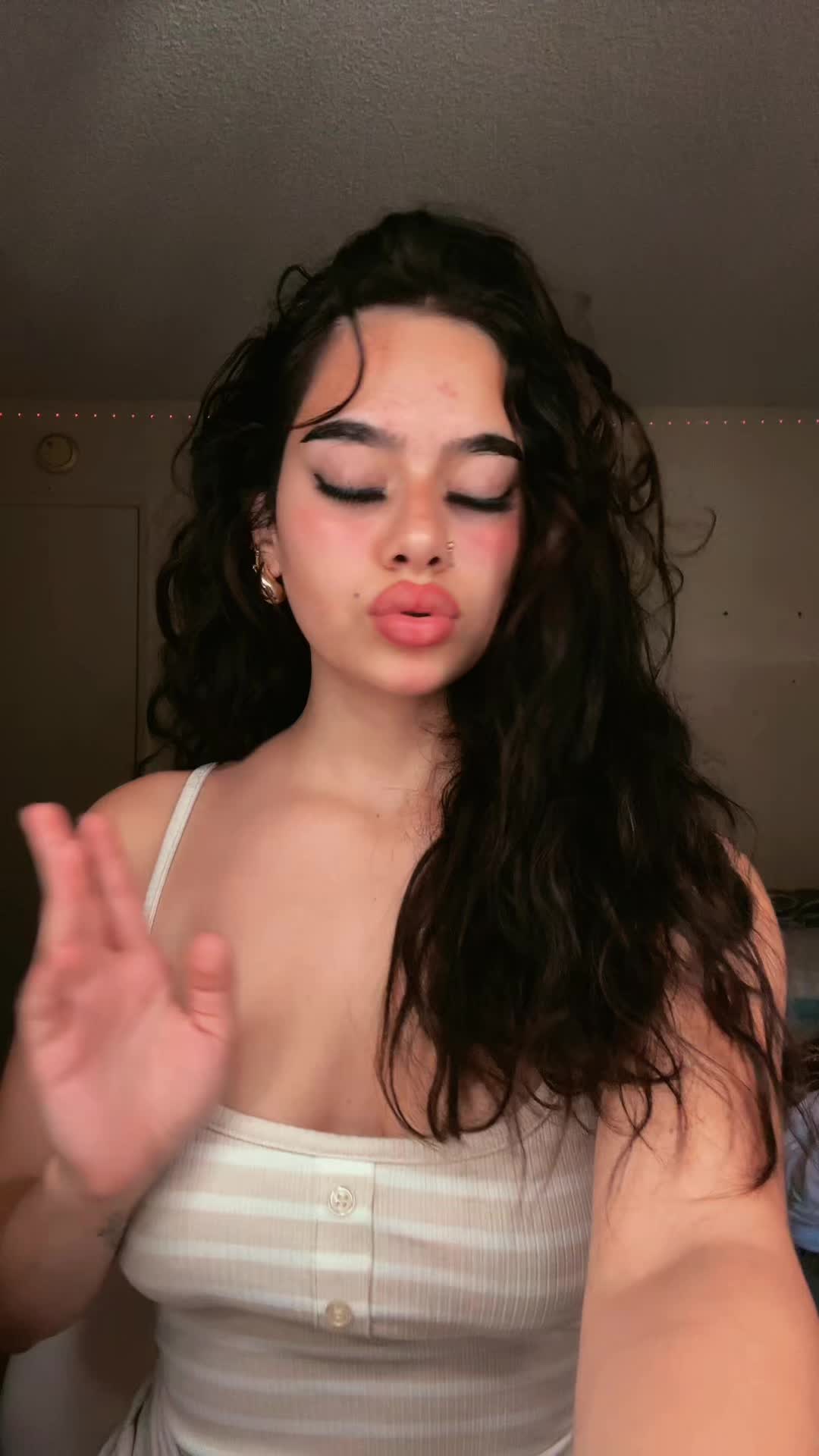 @habibiitsmimi