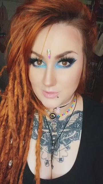 @LollyDreadful