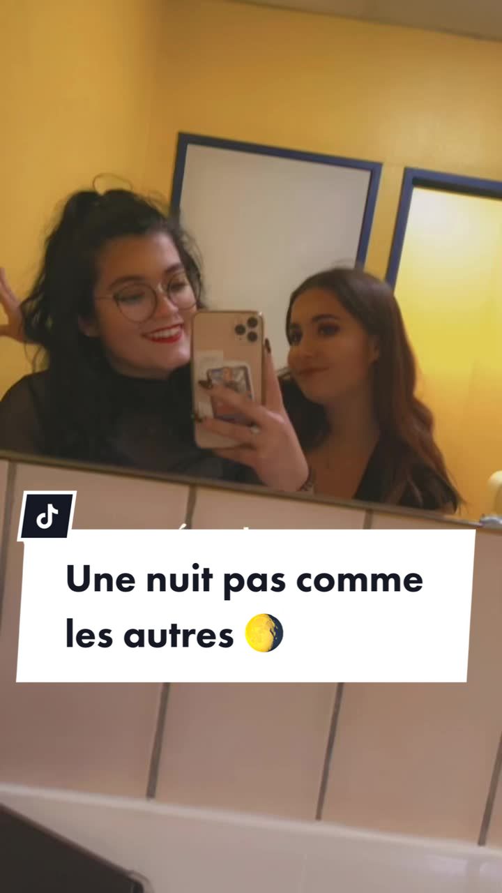 @Chloé 🐝