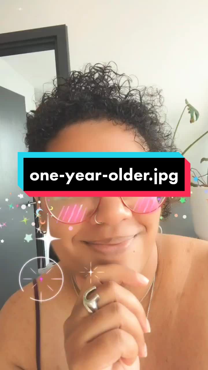 @Yvie