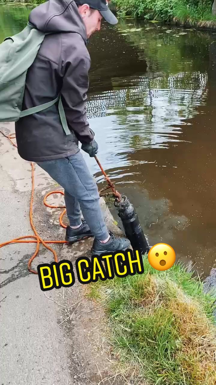 @Magnet fishing Edinburgh