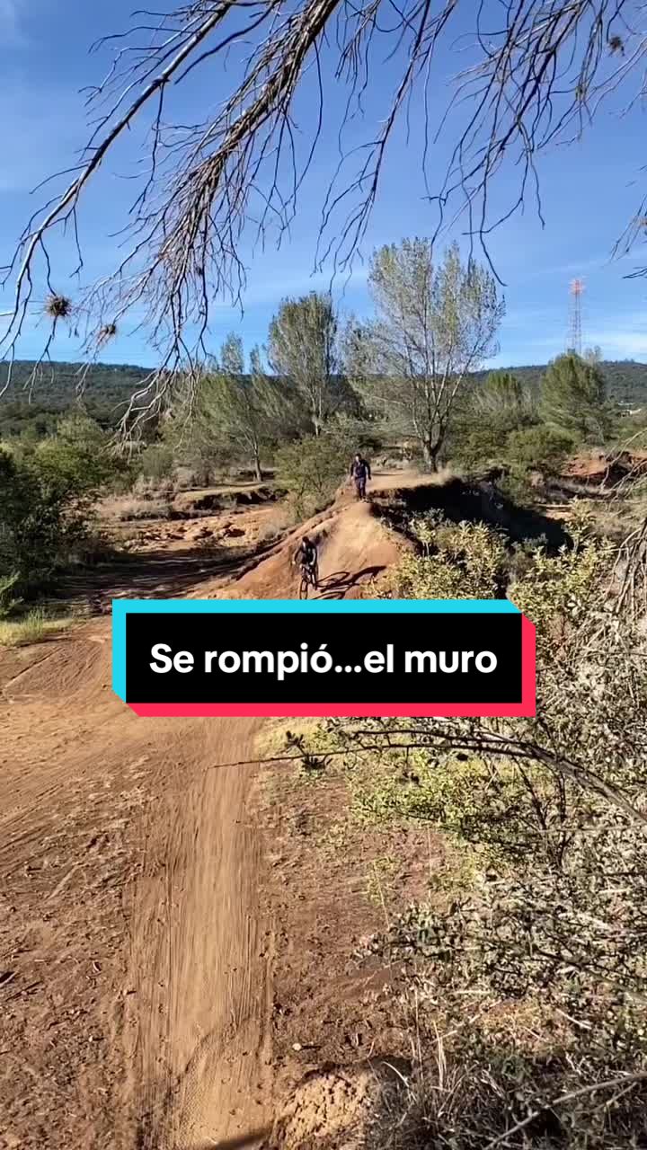 @Rompe el Muro
