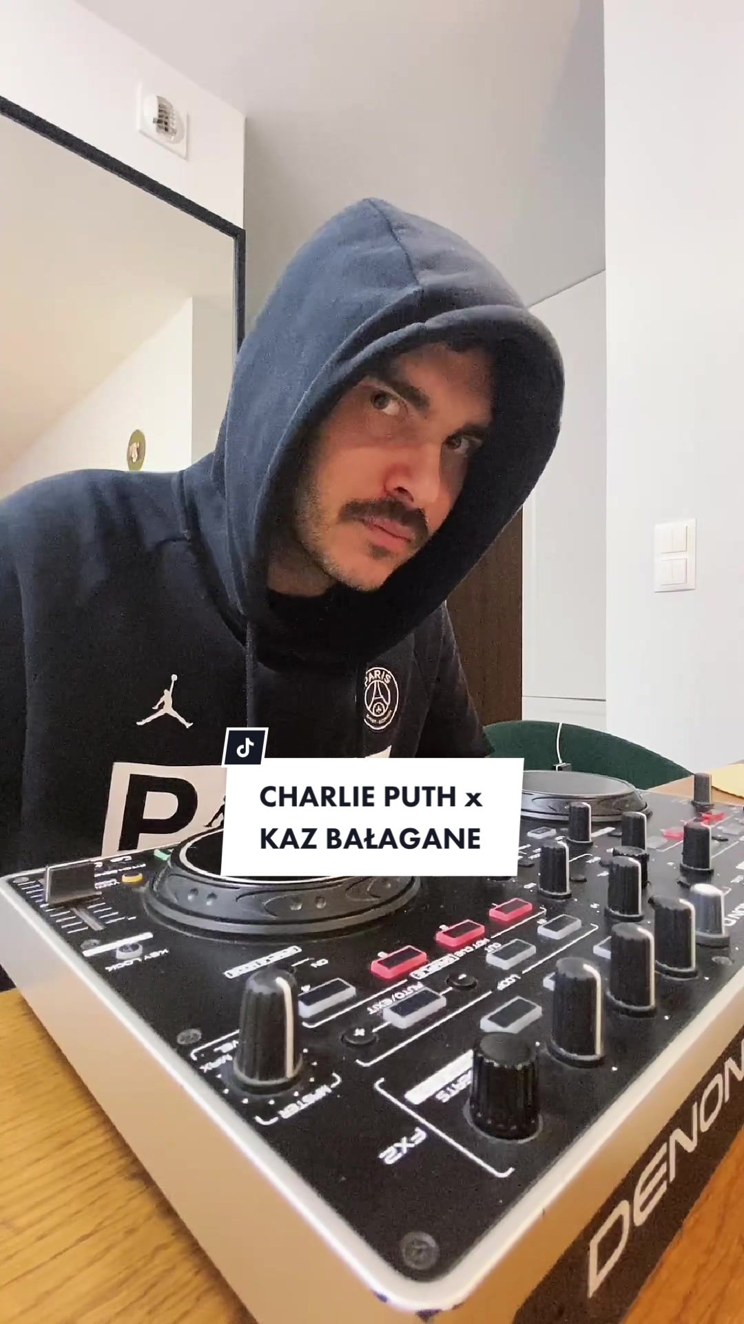 @2sty