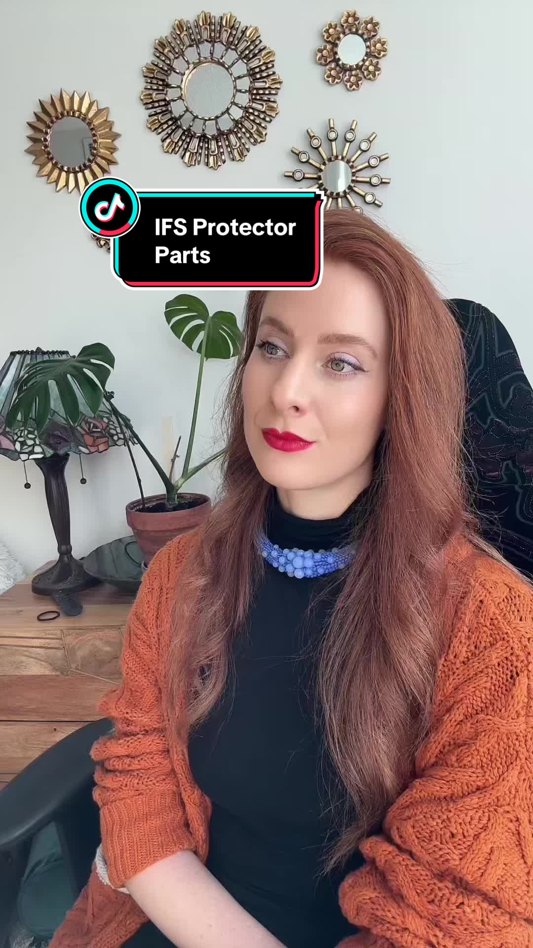 @theredheadpsychologist