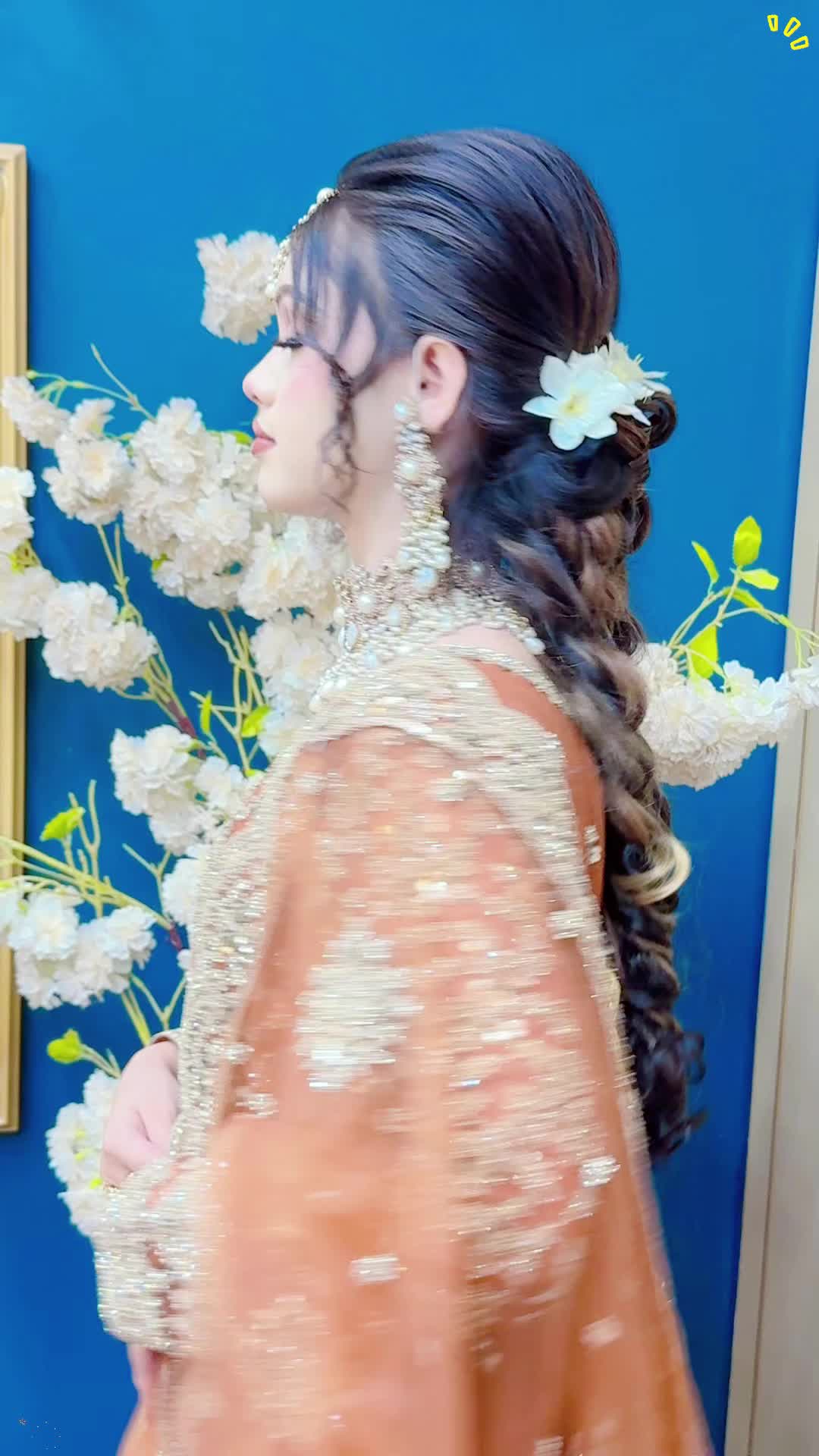 @Minncena