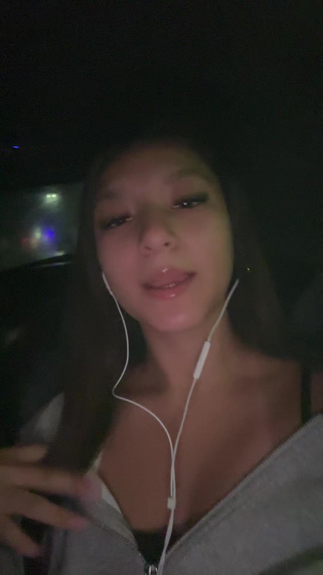 @Deni