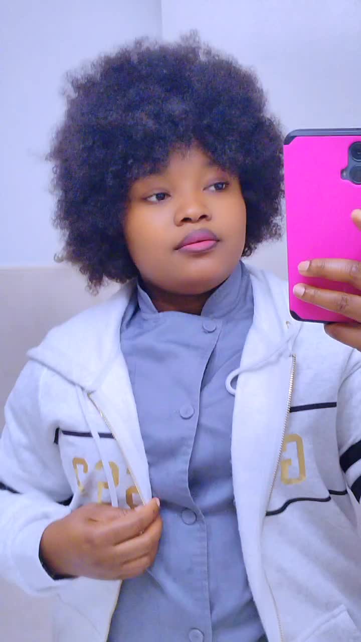 @leyoue
