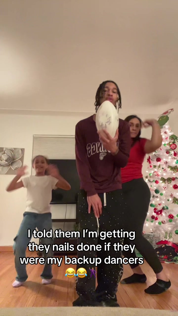 @Lilcb🚶🏽♂️