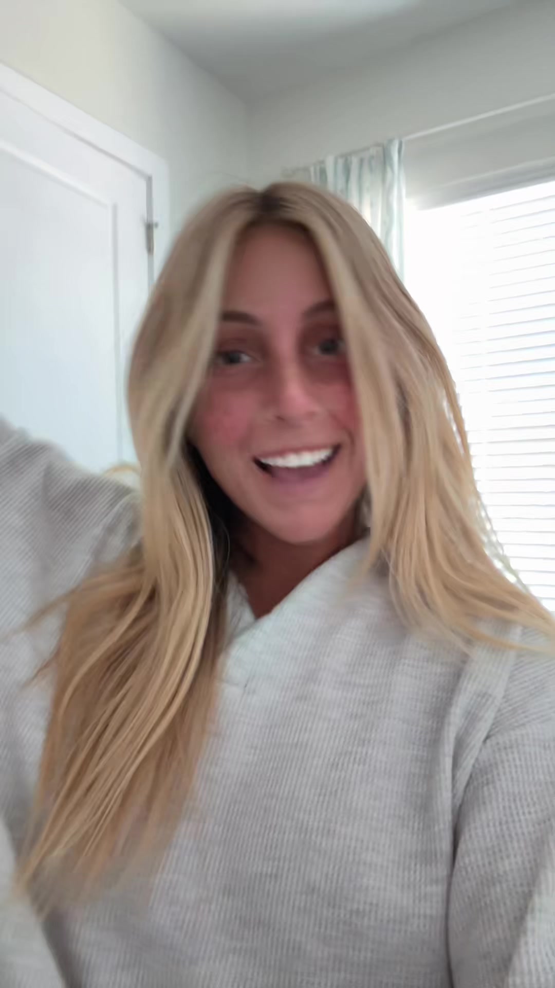 @AVA GALLO