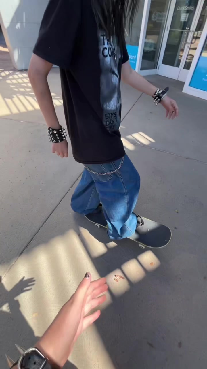 @goober.manson