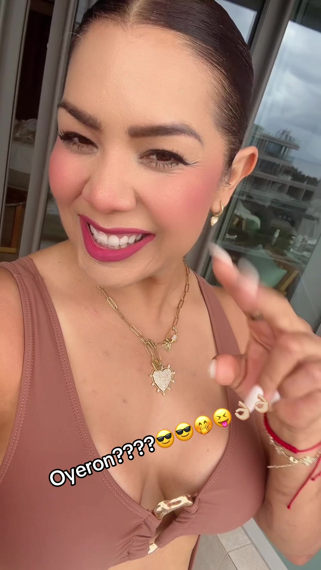 @L.N Ana&ensp;Lau