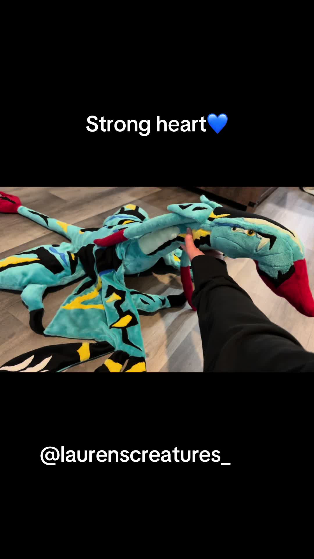 @laurenscreatures_