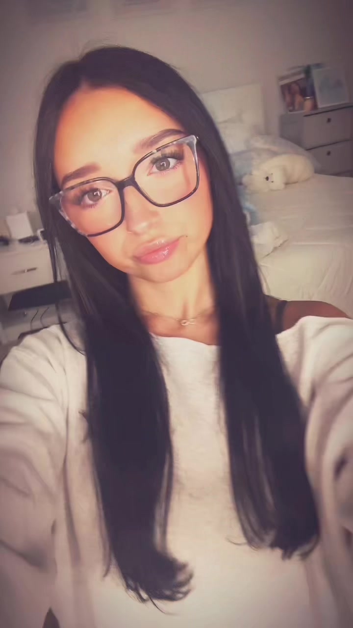 @???