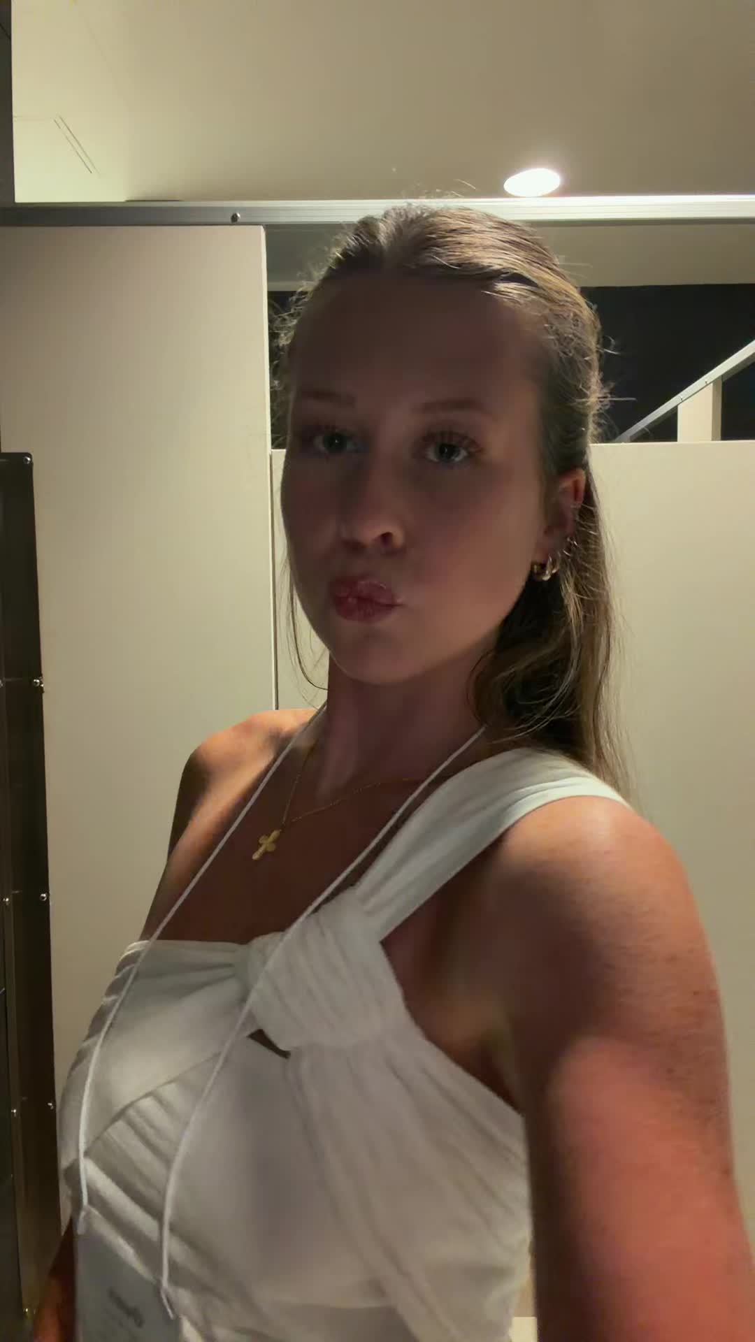 @Gwen🌟🌟🌟