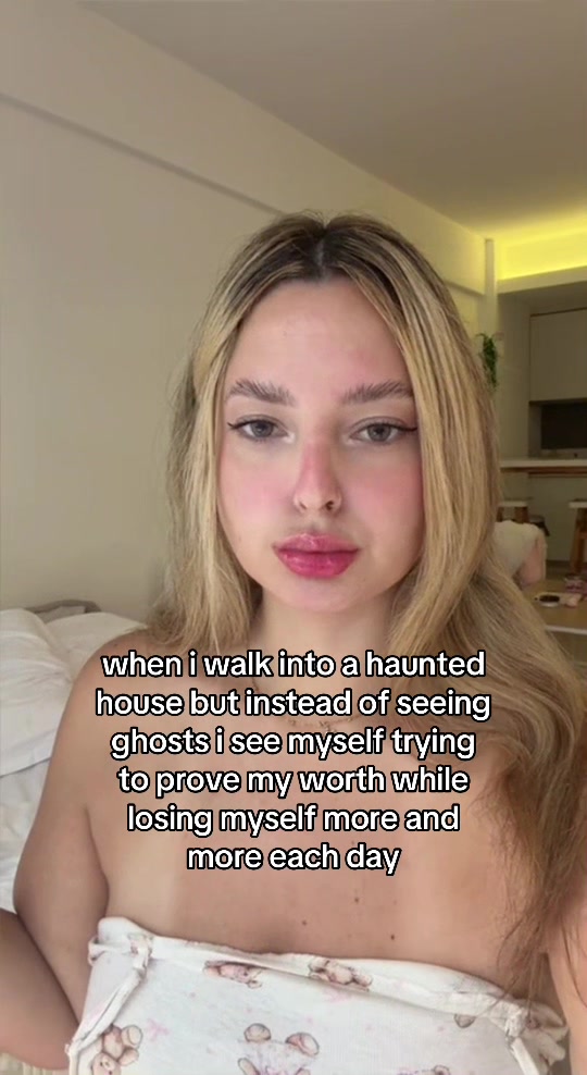 @Emma🦋