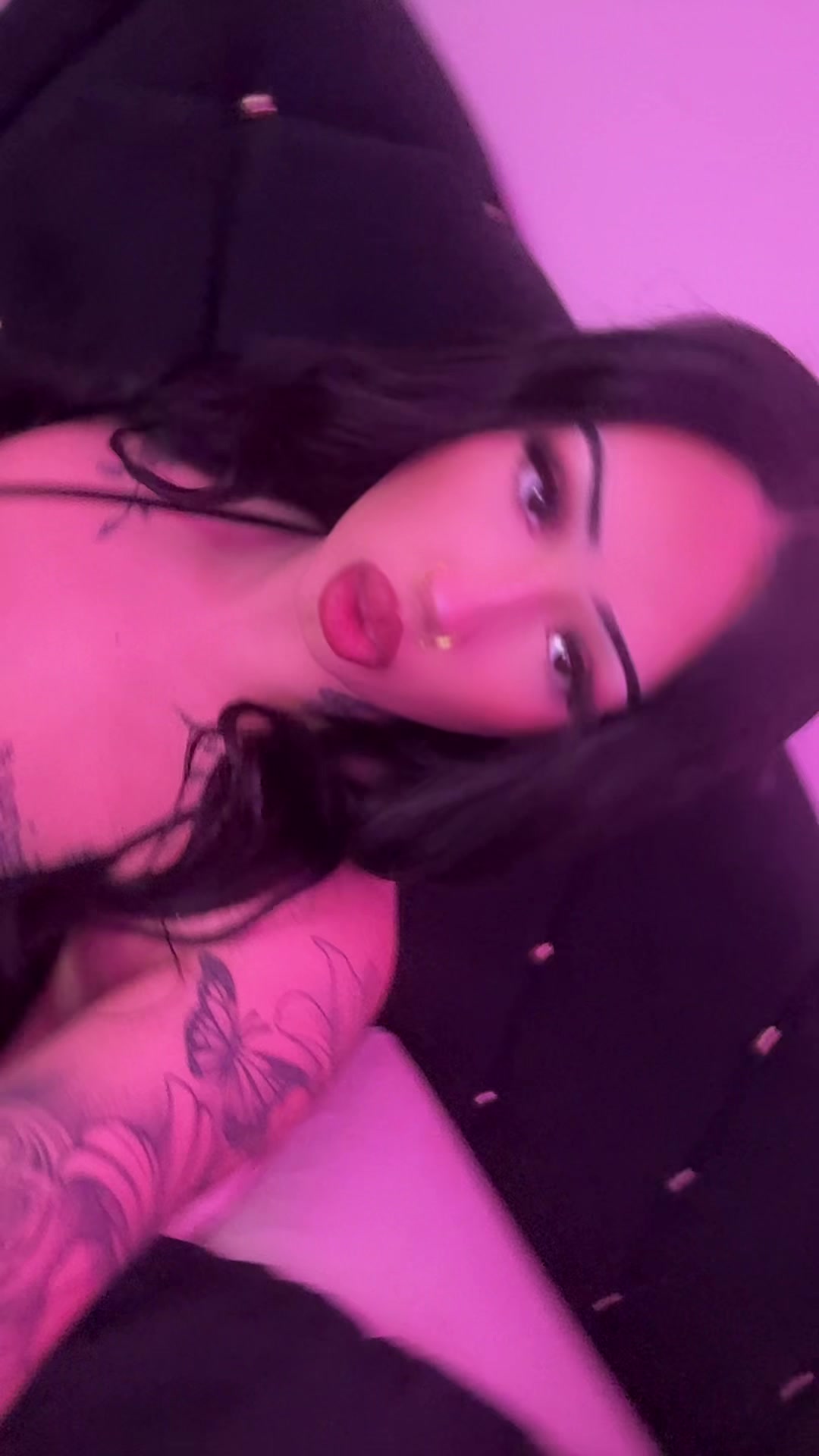 @uniquesexc