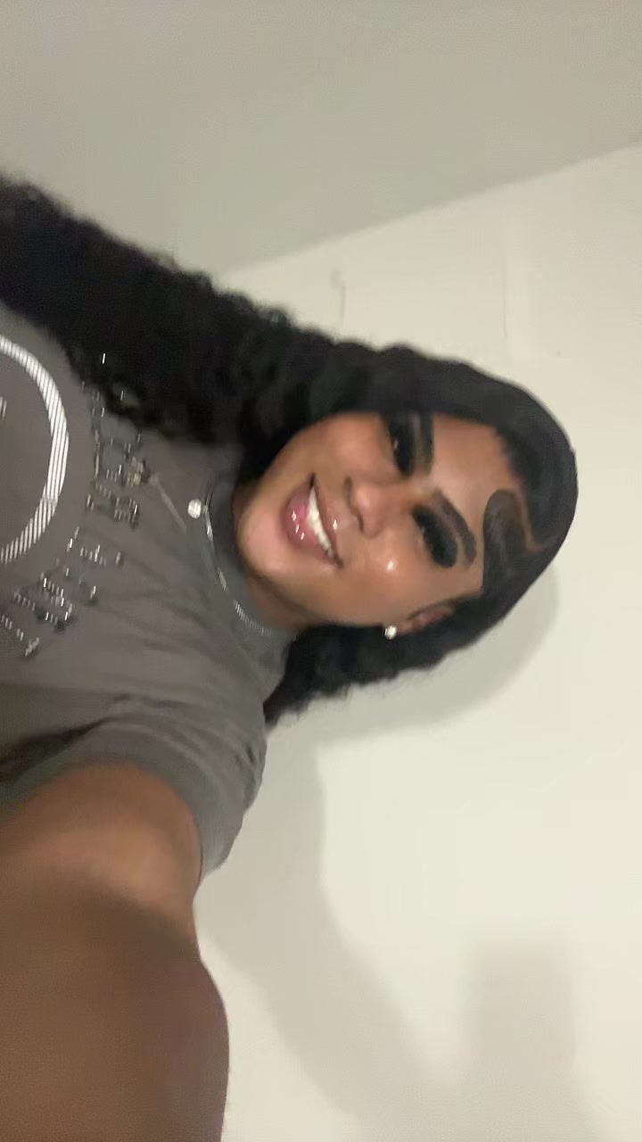 @CHICAGO BRATT✨