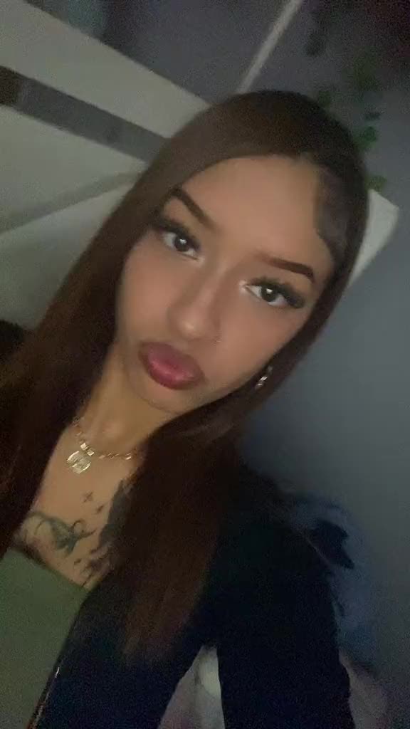 @emily.r0m