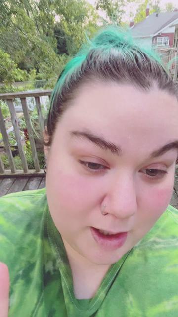 @Lilyrae425