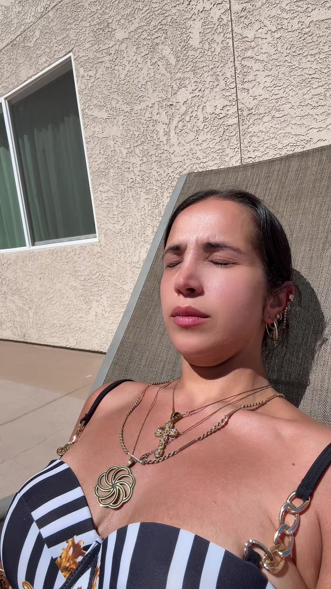 @Vanessaveeee