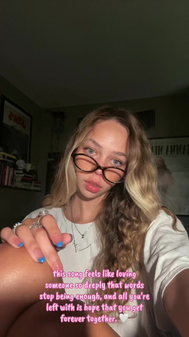 @Lily Rae