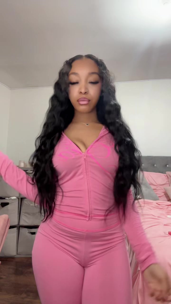 @prettylittlelightskin