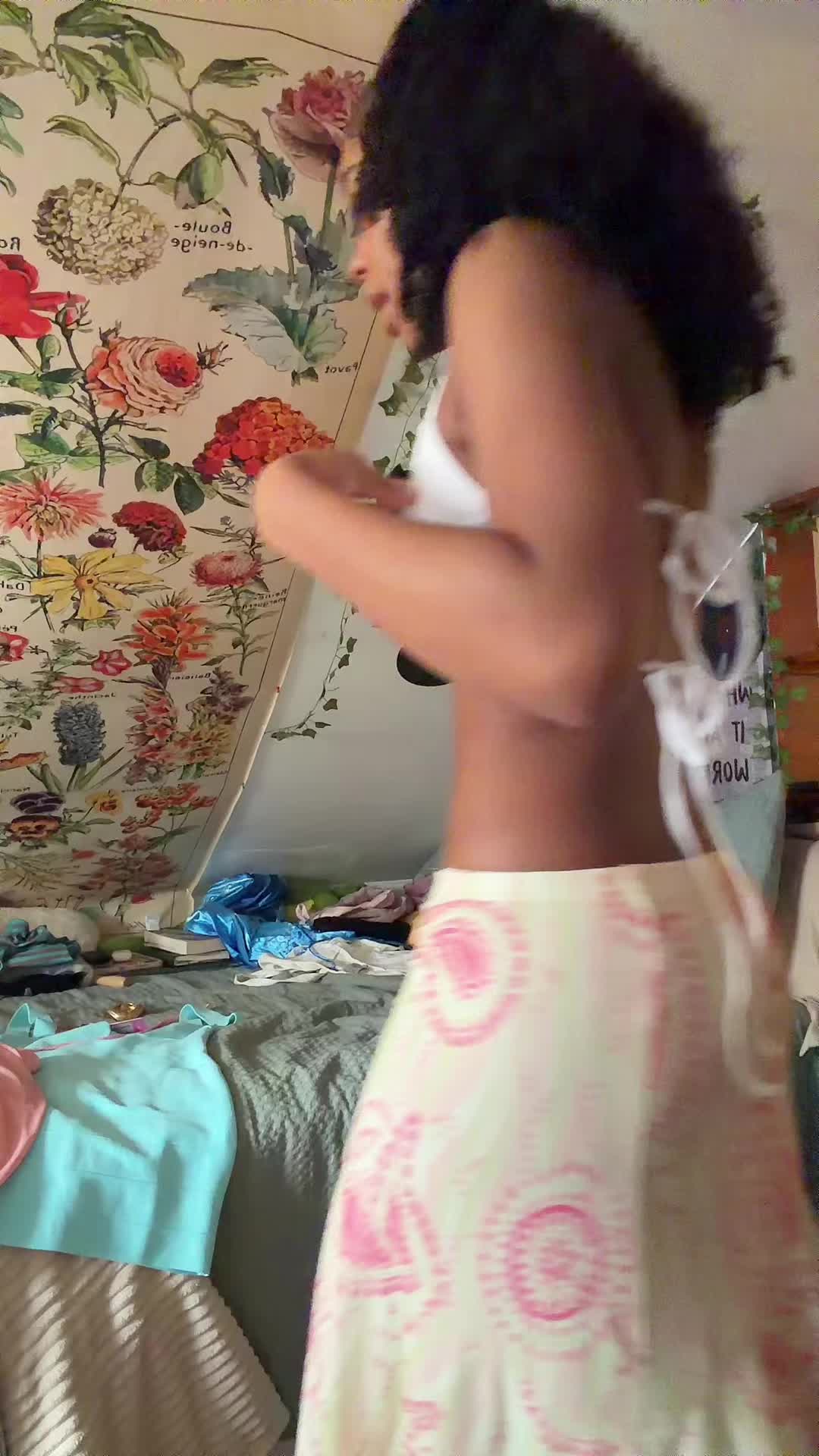 @Briskii