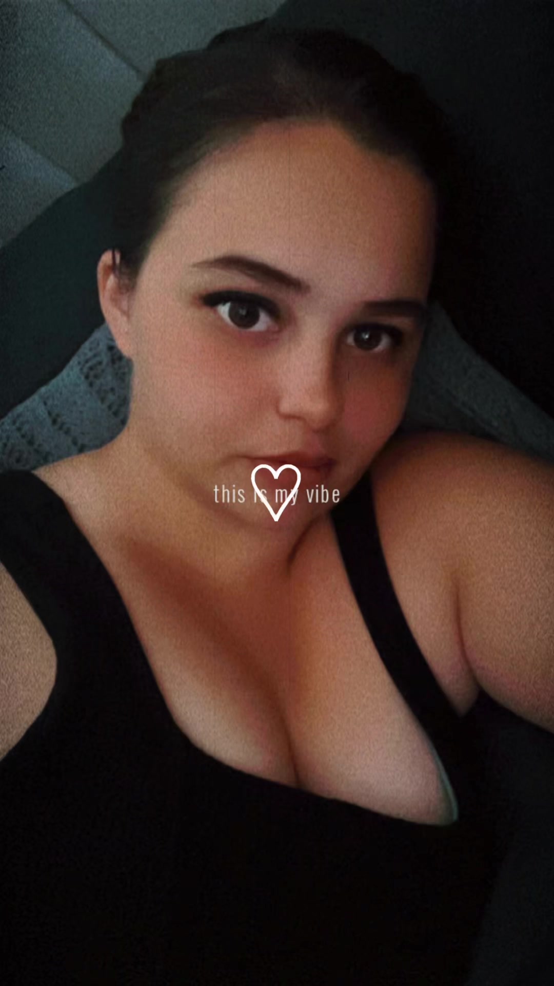 @Queen.bee.2001