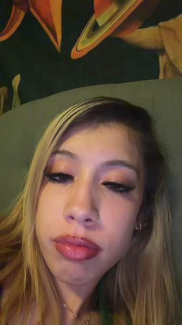 @️