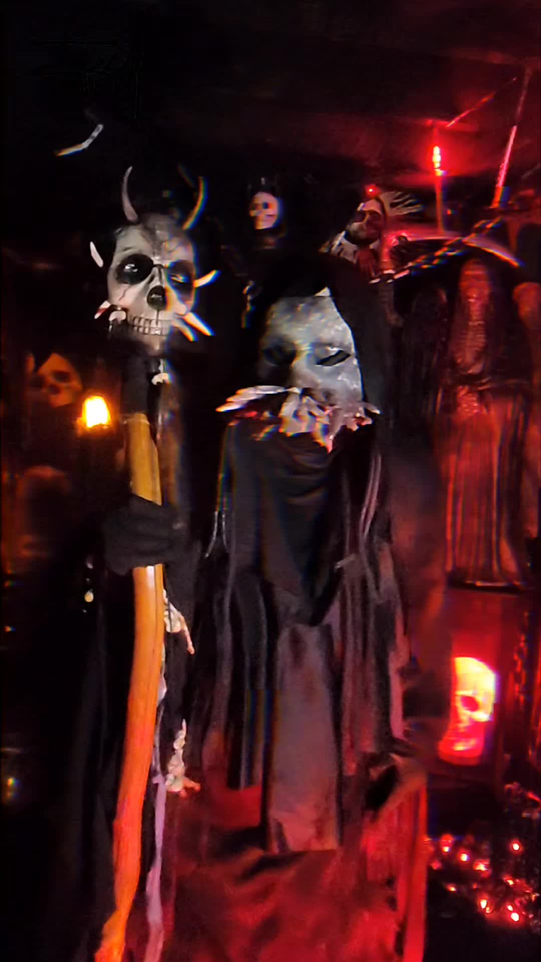 @DarkWonderland
