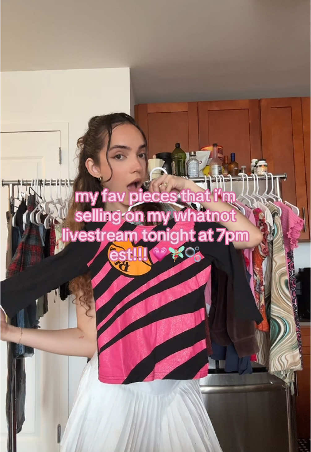 @demi