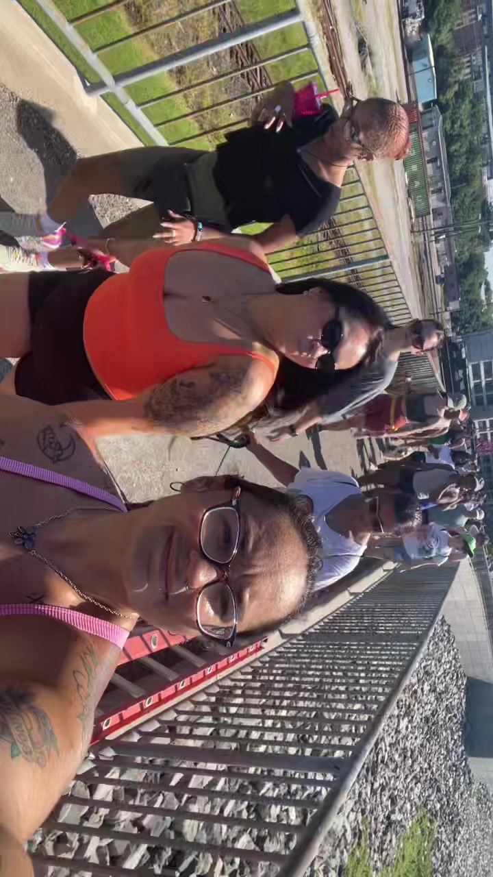 @Carsybunny