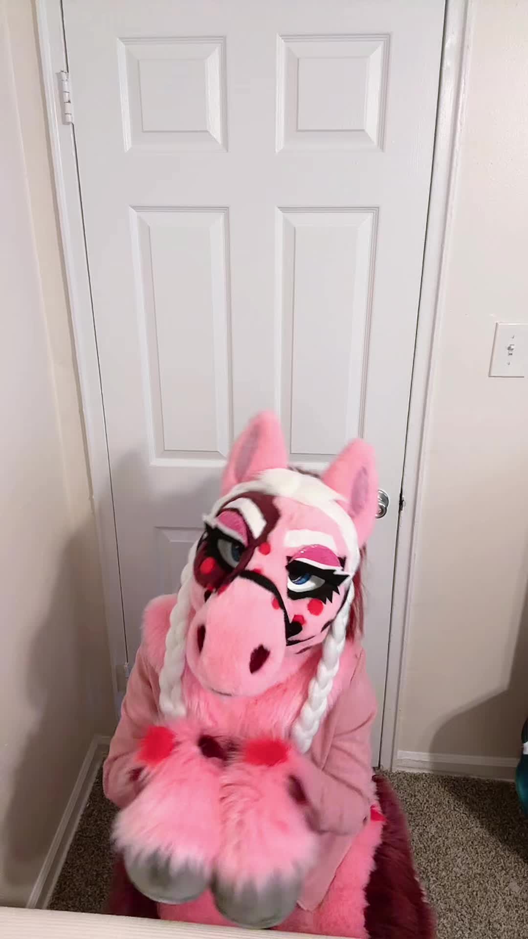 @RosieTheHorse
