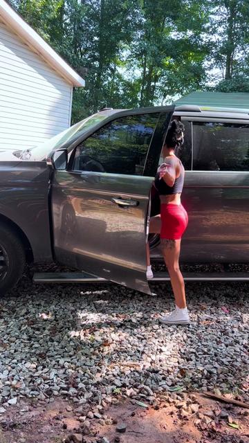 @macynicole