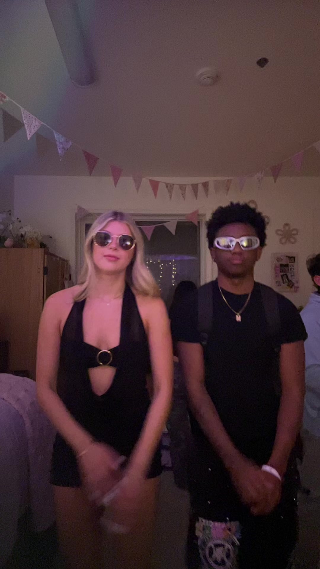 @malik💫