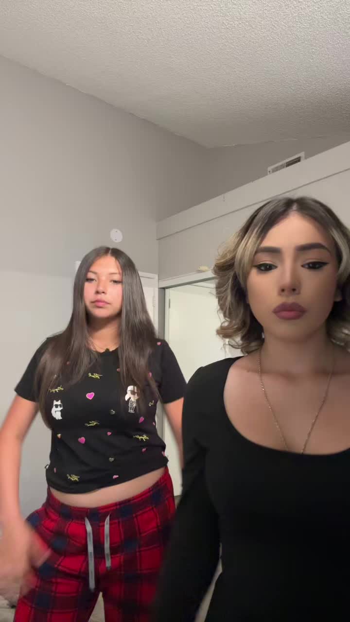 @Valerie valle