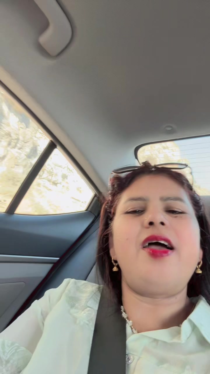 @Falguni Joshi693