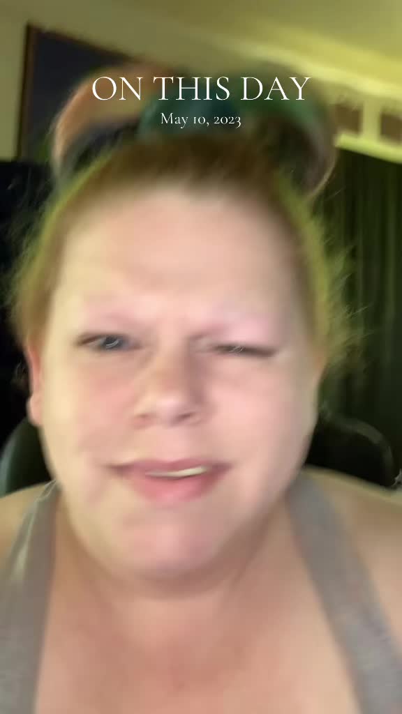 @Over40makeuptok