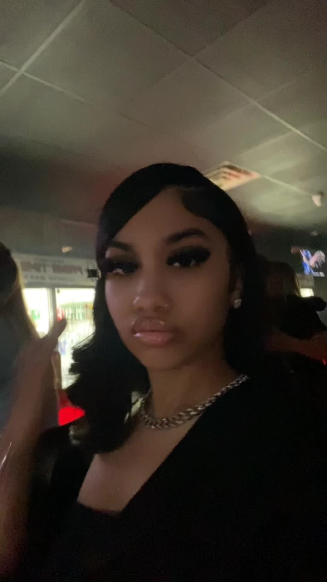 @cheyrileshkanie 👸🏻